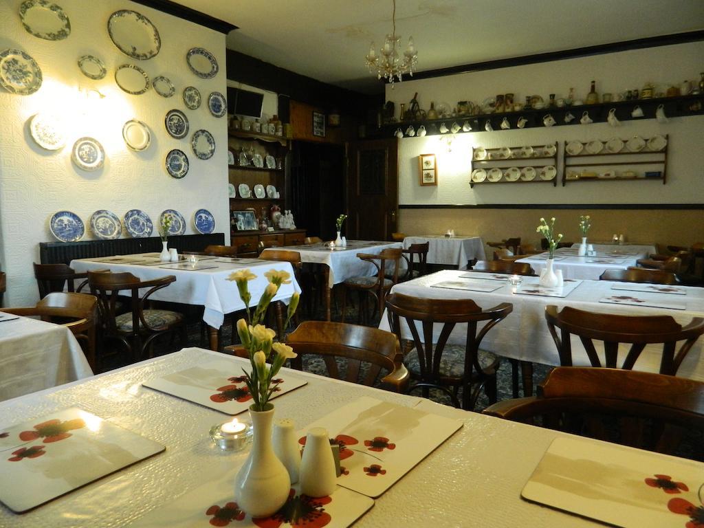 The Royal Oak Hotel Lanchester Bagian luar foto